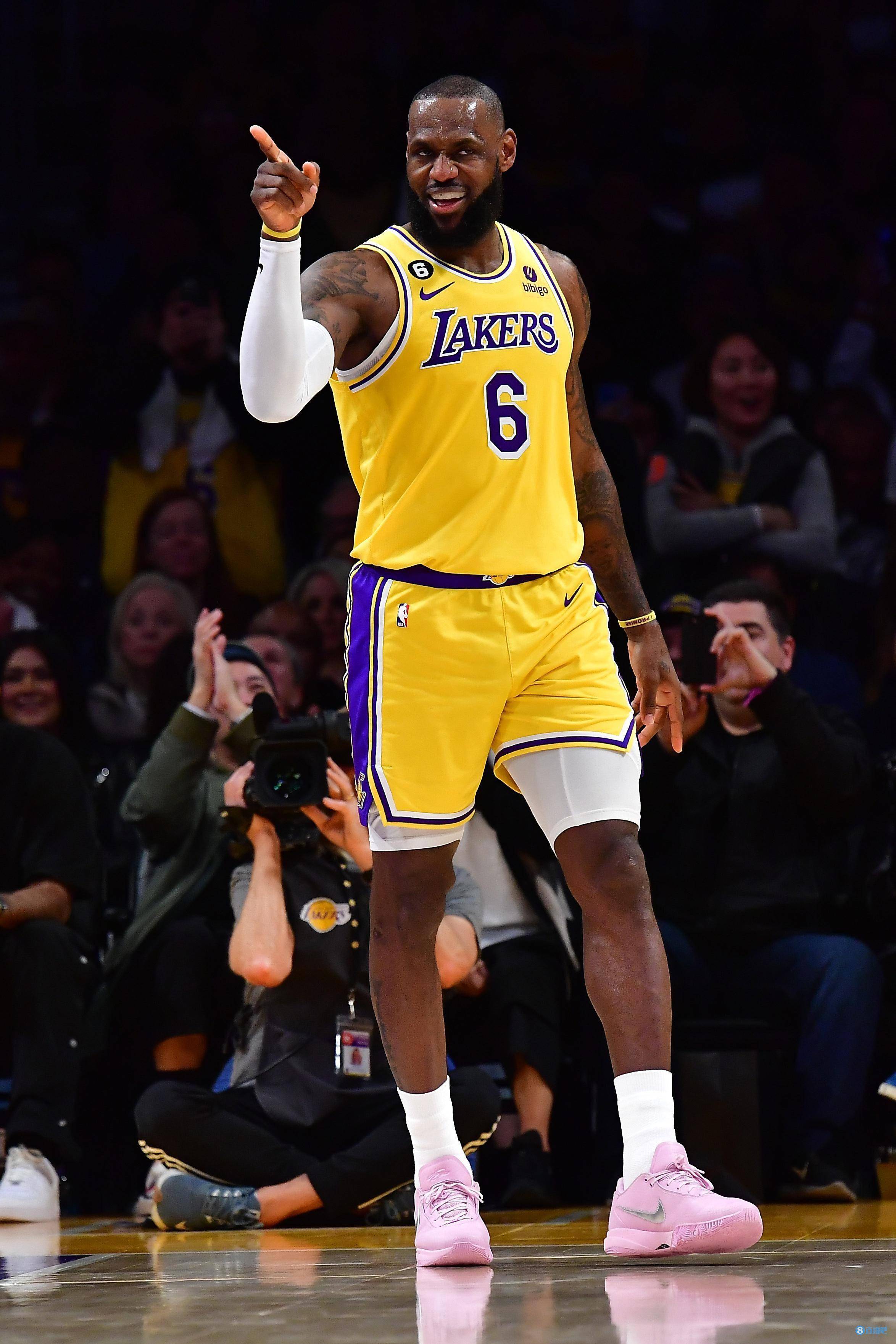 开云在线登陆入口-詹姆斯新星战术调整表现突出，快船前途光明！全场沸腾不已-开云在线登陆入口